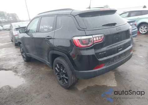 2025 Jeep Compass Latitude 4X4 from USA, damaged, VIN 3C4NJDBN0ST605953